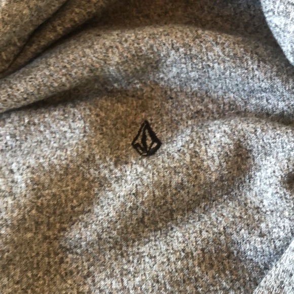 Men’s size large volcom hoodie - Picture 6 of 6